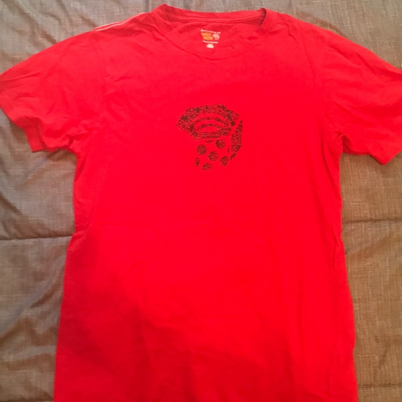 Mountain Hardwear Other - Mountain Hardware Tee